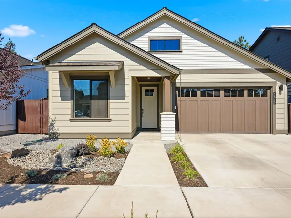 3030 NW Celilo Ln, Bend, OR 97703