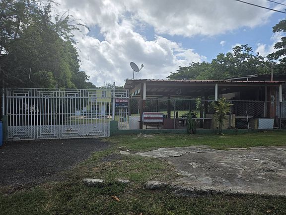 5th image of 686 Carretera