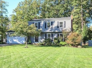 7592 Allegheny Dr, Mentor, OH 44060