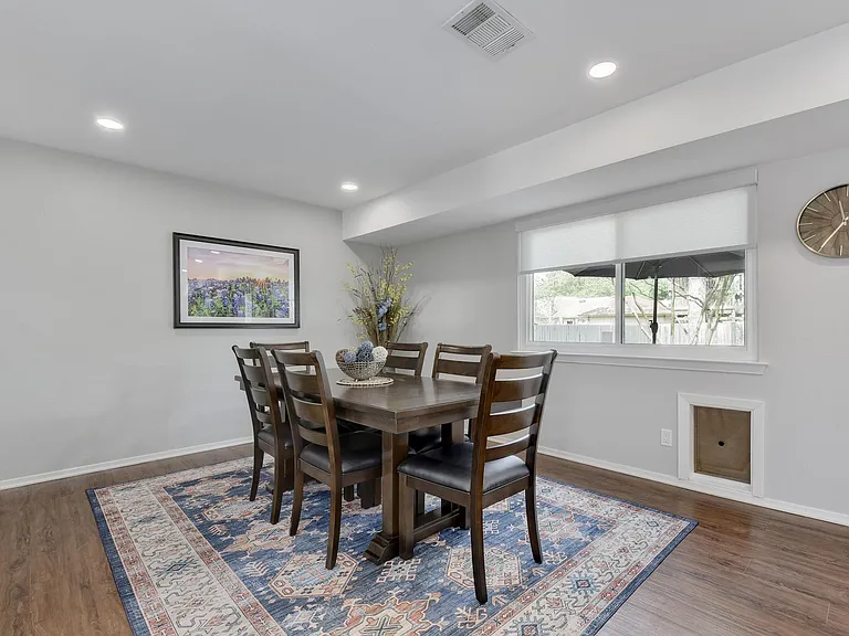 7902 Keneshaw Dr — Photo 12
