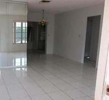 4th image of 4709 NW 44th St
