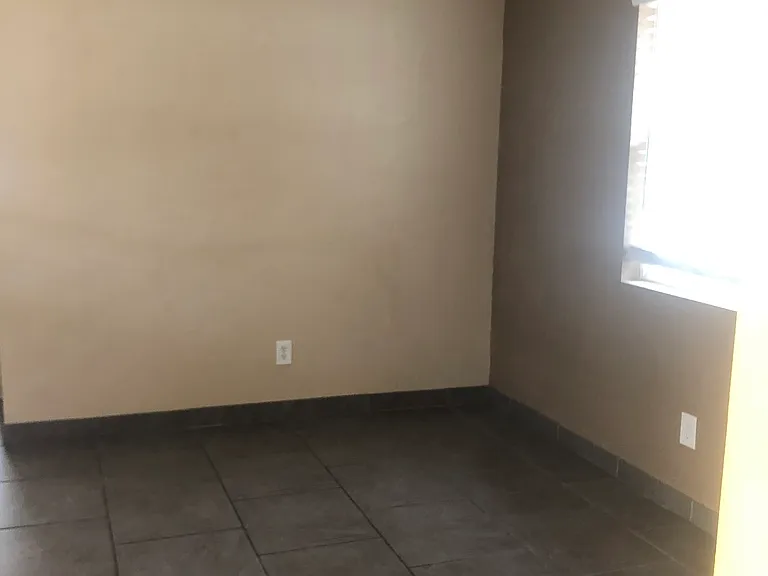 9456 Elm Ave #3 — Photo 9