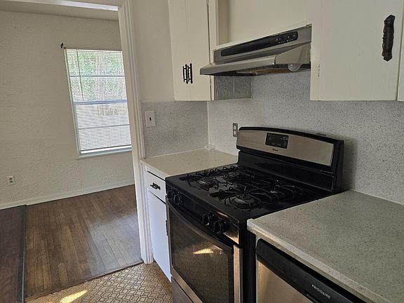 2nd image of 5408 Joe Sayers Ave