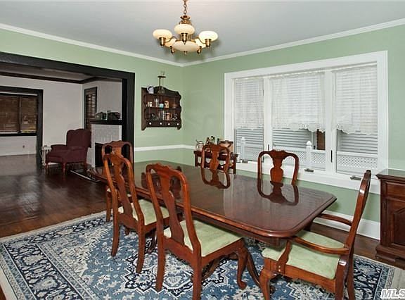 5th image of 467 Macatee Pl