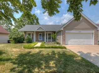 1430 Remington Oaks Ter, Fenton, MO 63026