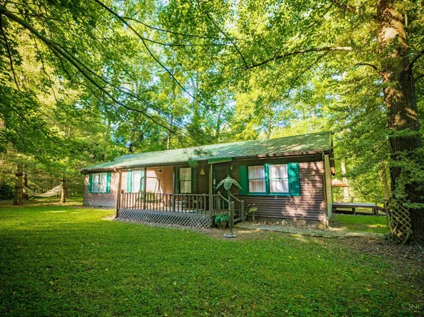 529 Drake Cemetery Rd, Stout, OH 45684