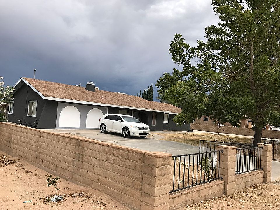 2nd image of 15035 La Brisa Rd