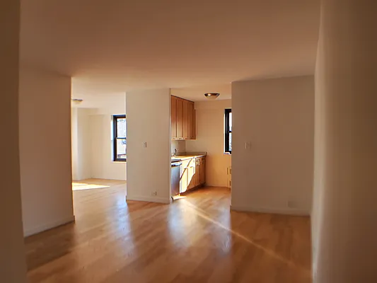 Rented by Corcoran | media 7