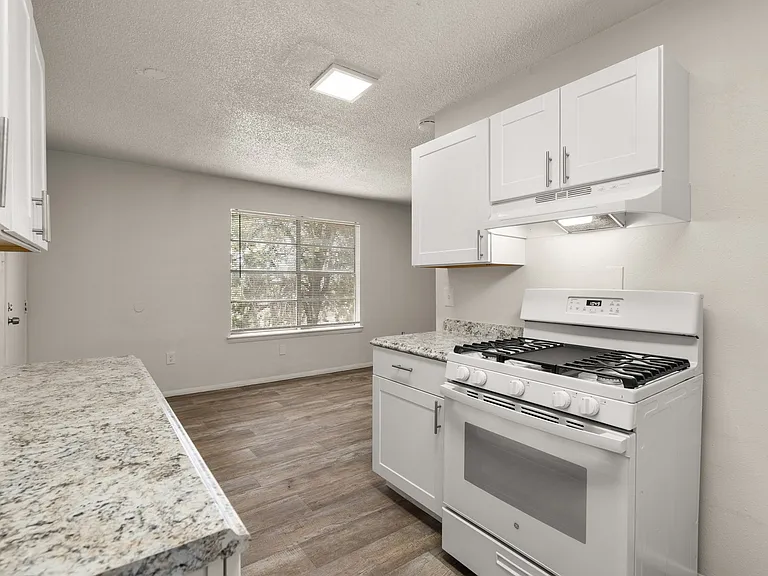 2800 Vail Ave SE #228 — Photo 10