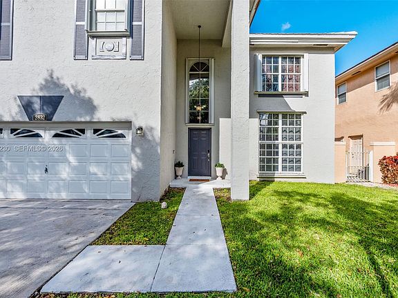 2nd image of 2832 Cayenne Ave