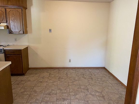 5th image of 1526-1526 S Shalamar Dr