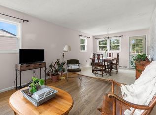 6 Lorenzo Rd, Lawrence, MA 01843