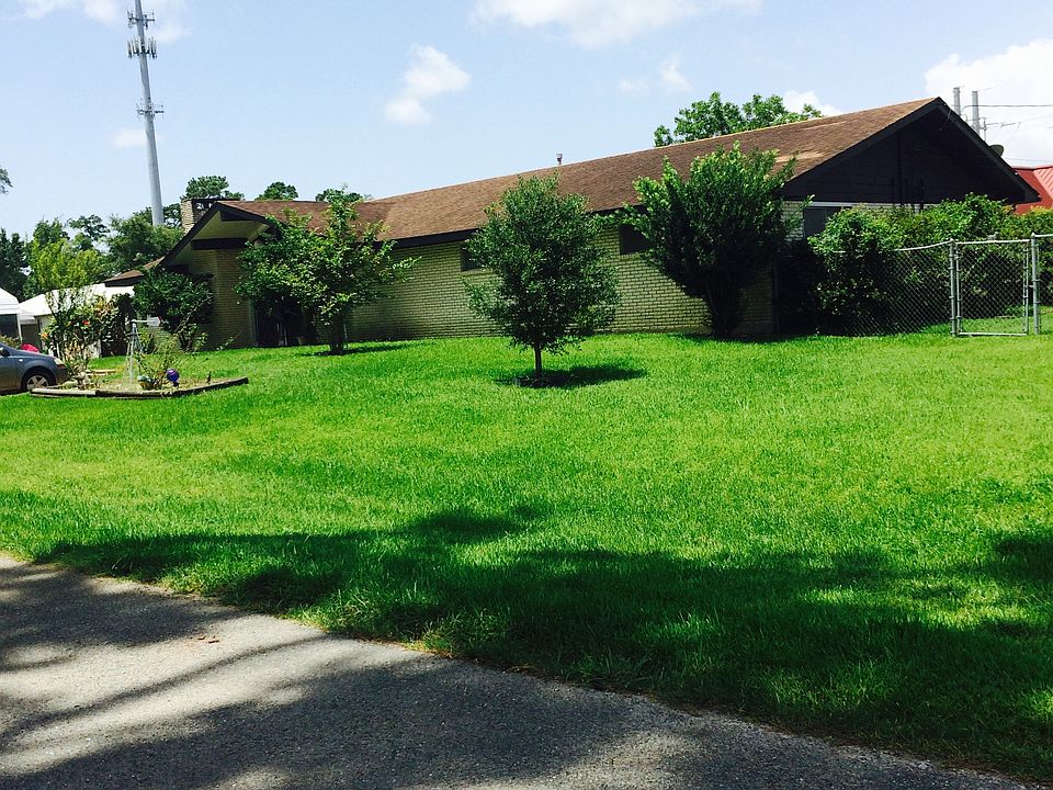 1st image of 1901 Cagle Ln