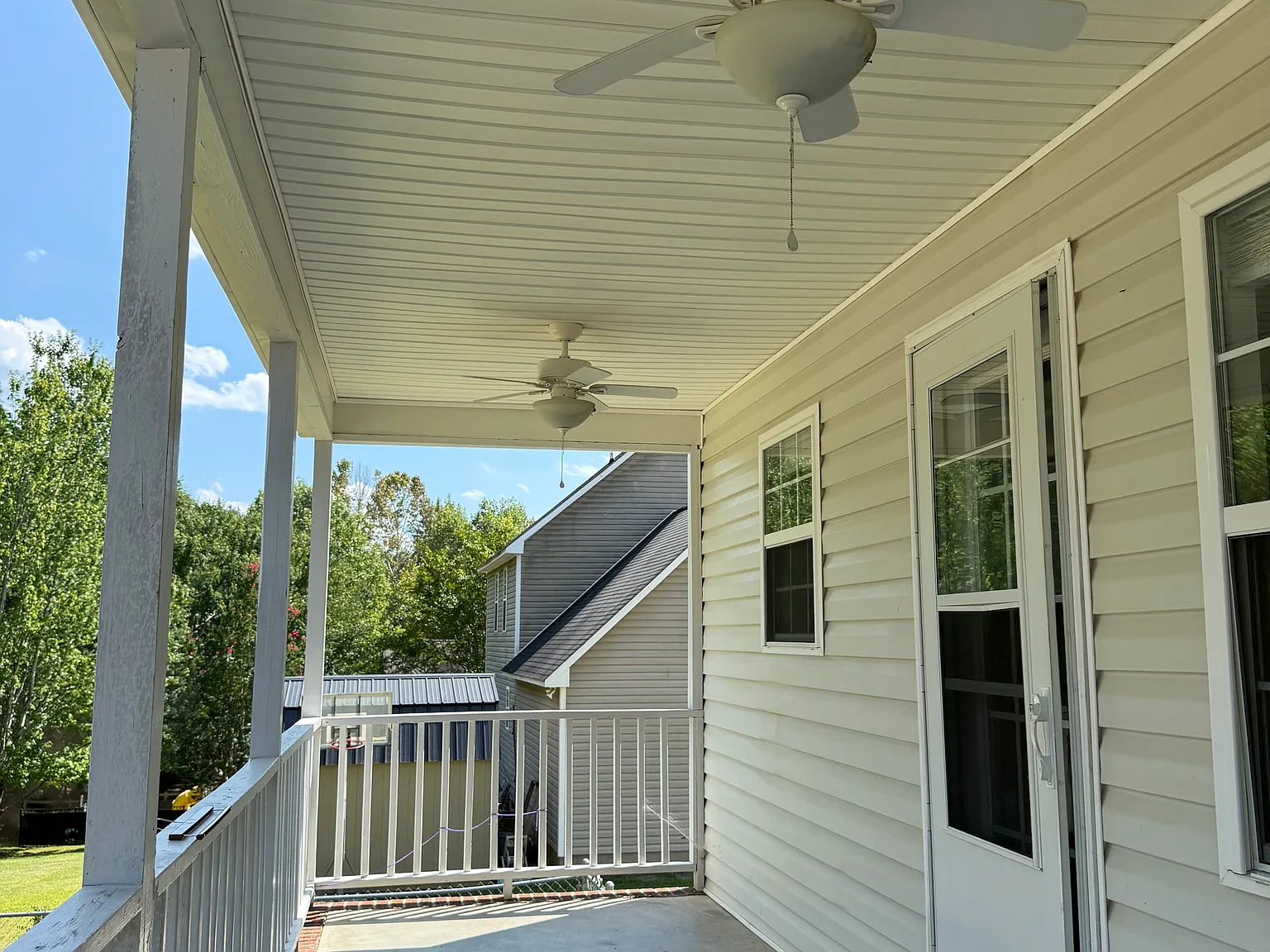 4 bed, 2000 sqft, $2,400 — Photo 4