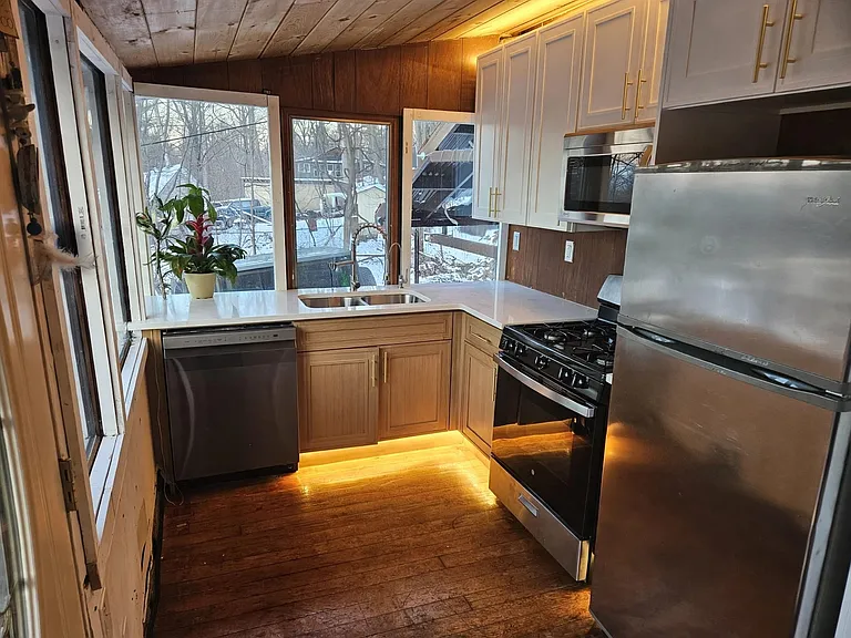 87 Arcadian Trl — Photo 7