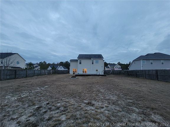 5th image of 342 Blackhawk Ln