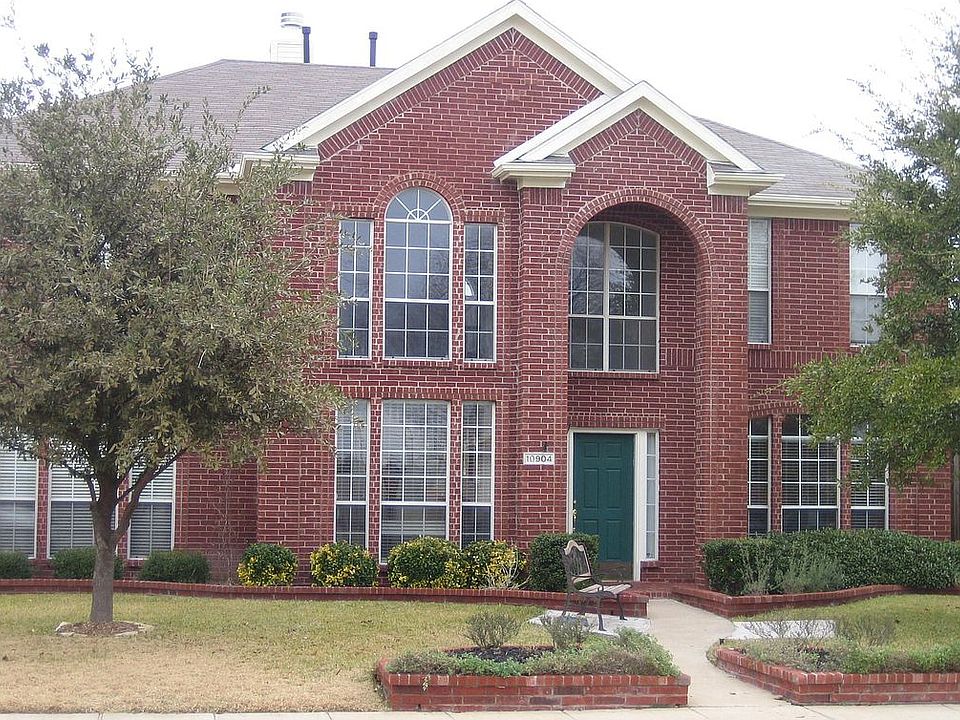 1st image of 10904 Robincreek Ln