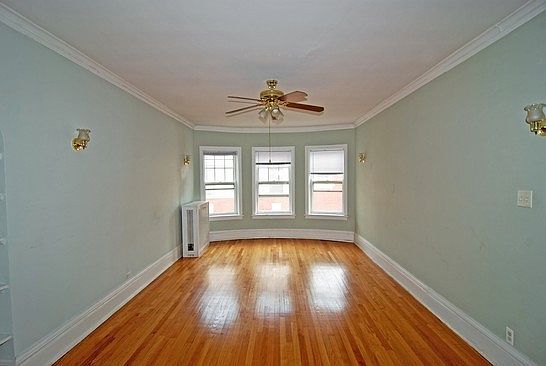 3rd image of 208 N Oak Park Ave APT 3II