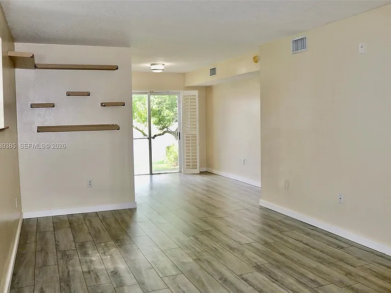 3486 Briar Bay Blvd #101 — Photo 10