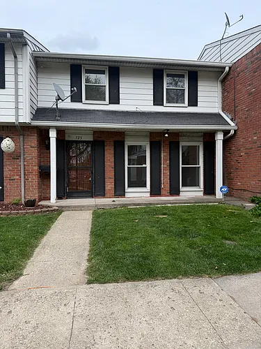 723 Ferndale Ct Photo 1