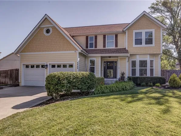 5645 Lakecrest Dr, Shawnee, KS 66218