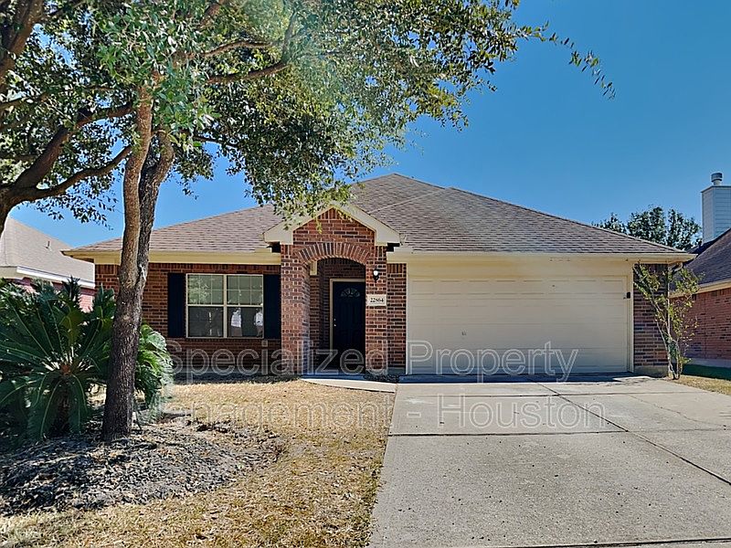 1st image of 22864 Lantern Hills Dr