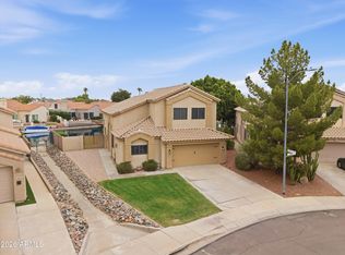 8710 W LISBON Lane, Peoria, AZ 85381