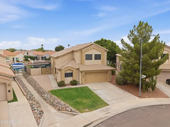 8710 W LISBON Lane, Peoria, AZ 85381