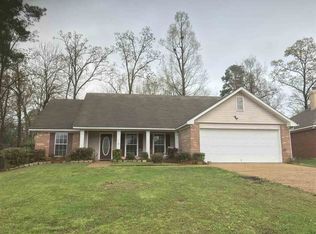 254 Greensview Dr, Brandon, MS 39047