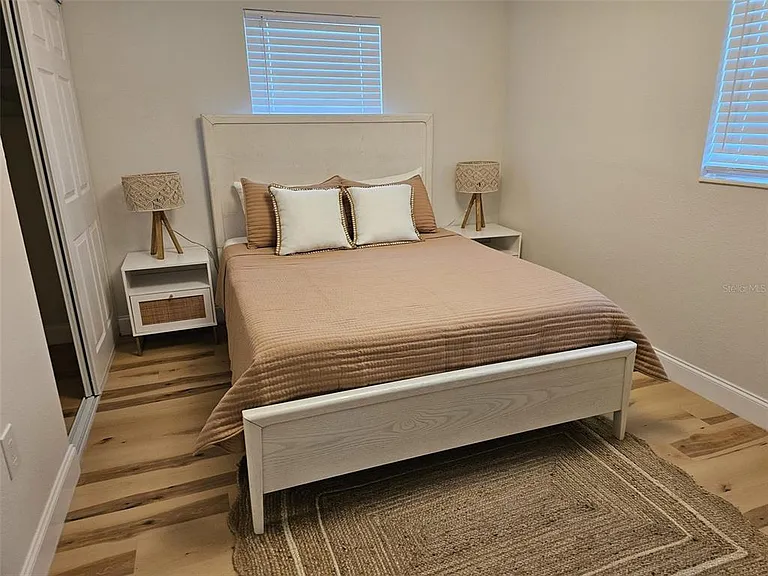 460 Creek Lane Dr — Photo 11