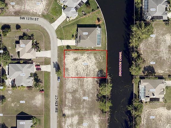 3rd image of 1307 SW 8th Ct