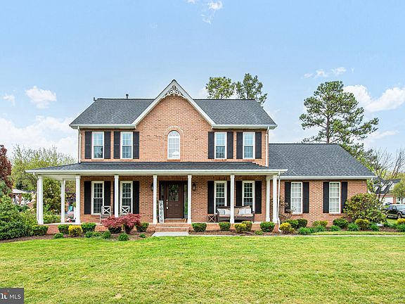 3rd image of 122 Battlefield Dr