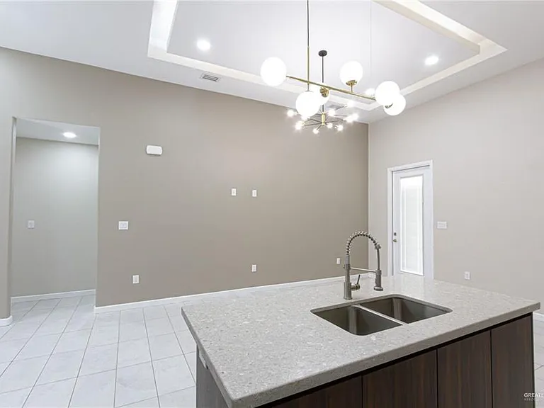 2700 Garman St — Photo 12