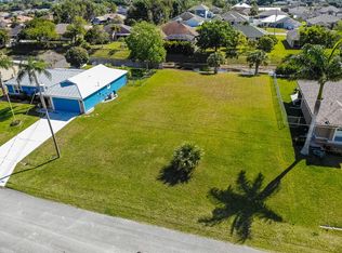2343 SW Kent Cir, Port Saint Lucie, FL 34953