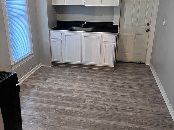 2nd image of 350 Atlantic St NW