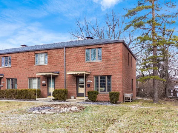 2000 Northwest Blvd #D, Columbus, OH 43212