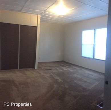 4th image of 11 Mockingbird Dr