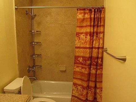 5th image of 10341 Jasmine Ct
