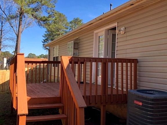 2nd image of 1096 Bonita Cir