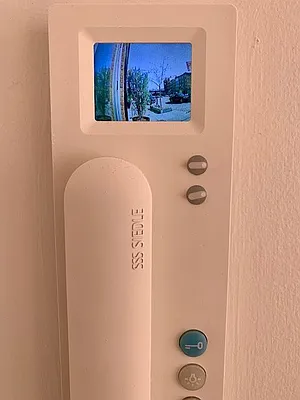 Rented by Camelot Realty Group | media 16