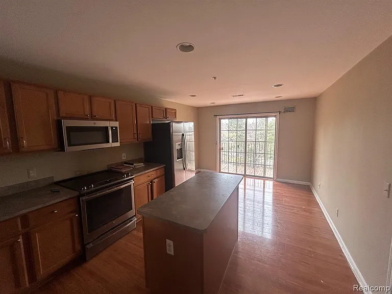 39460 Springwater Dr — Photo 7