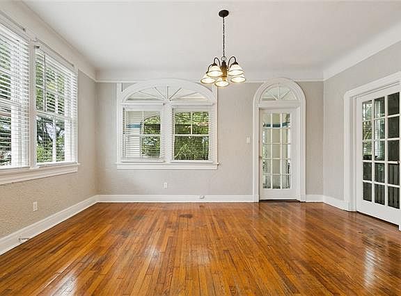 3rd image of 3400 Louisiana Avenue Pkwy