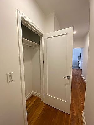 4th image of 129 W 89th St APT 46