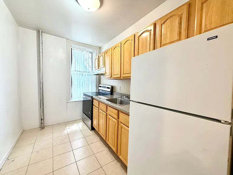 3085 Brighton 13th St #3K — Photo 2