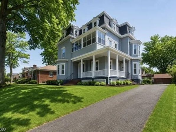 725 Chestnut St APT 1