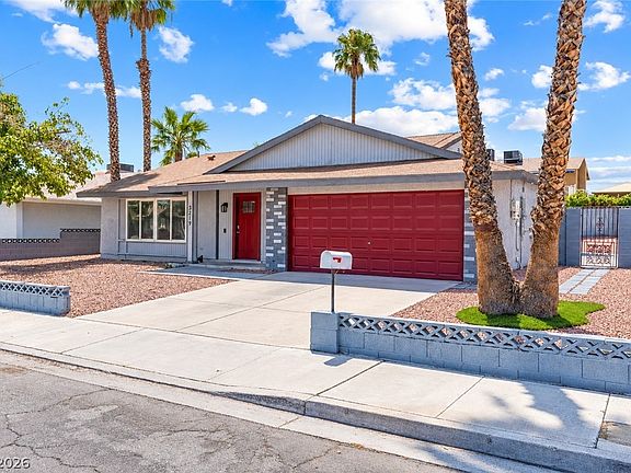 3rd image of 3219 Anacapa Way