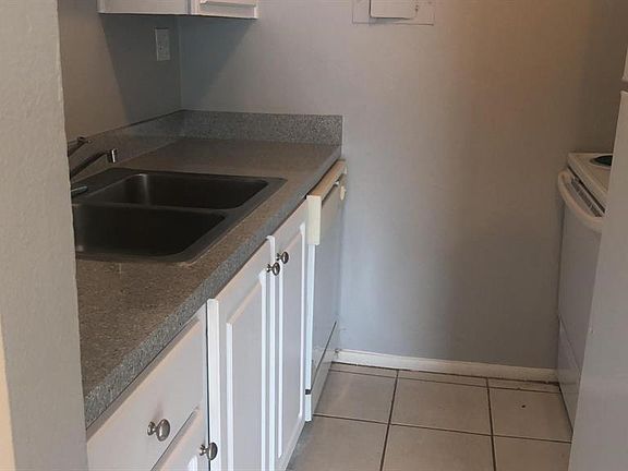5th image of 3035 George Mason Ave #D20