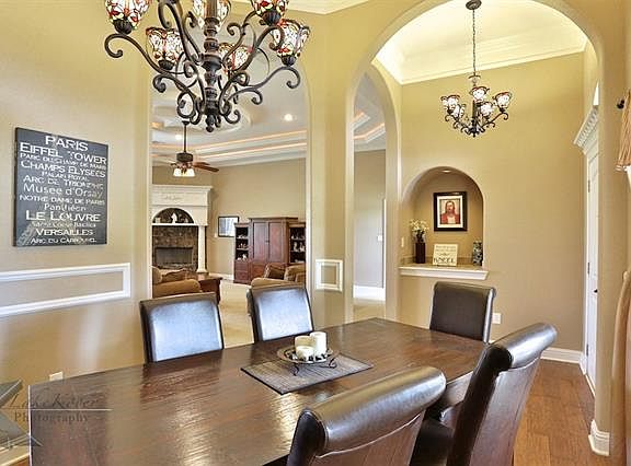 3rd image of 249 Southwind Cir
