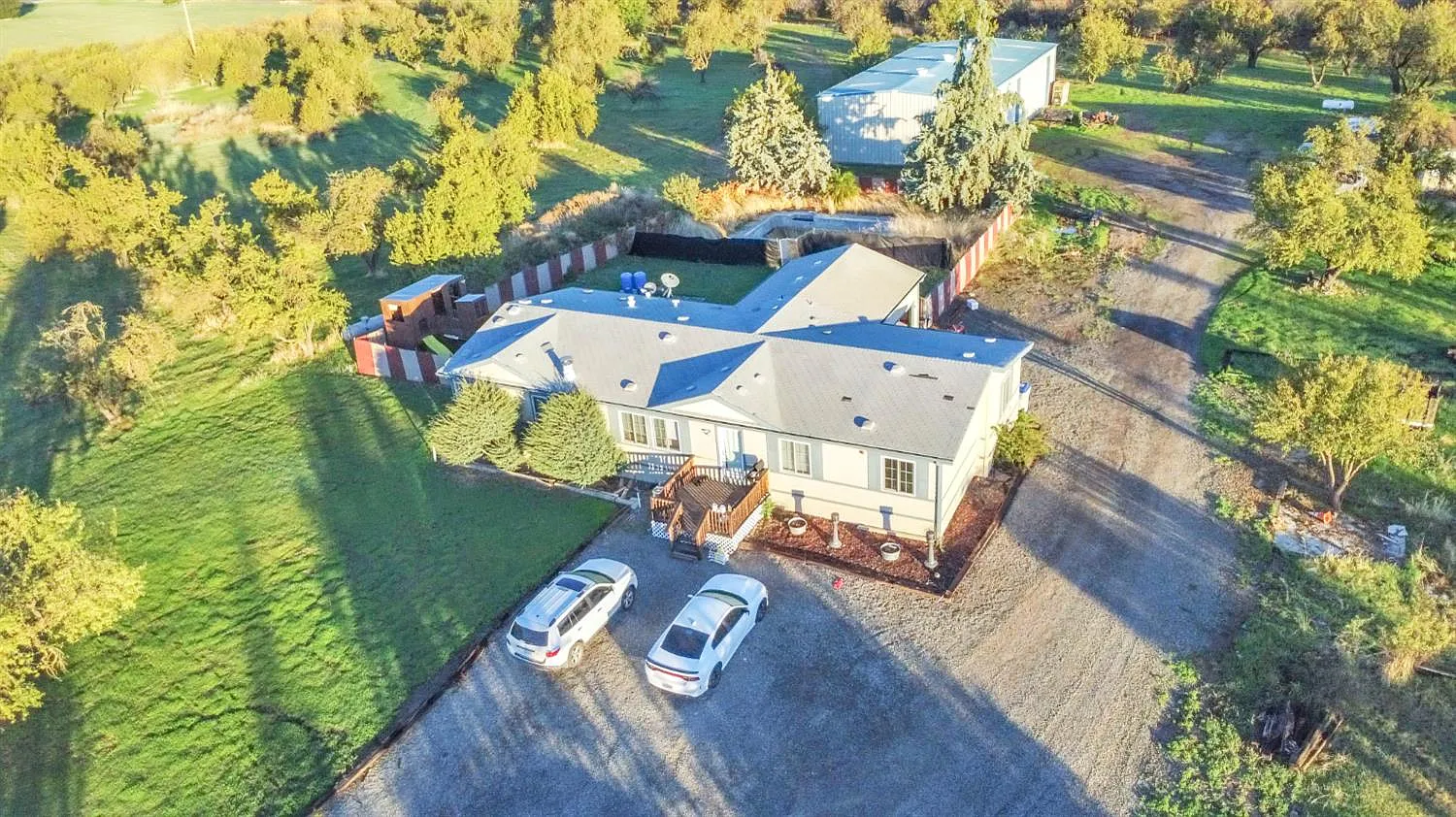 25752 State Highway 16 photo 1