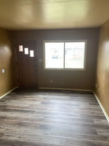 225 Miriam Dr #A Photo 1